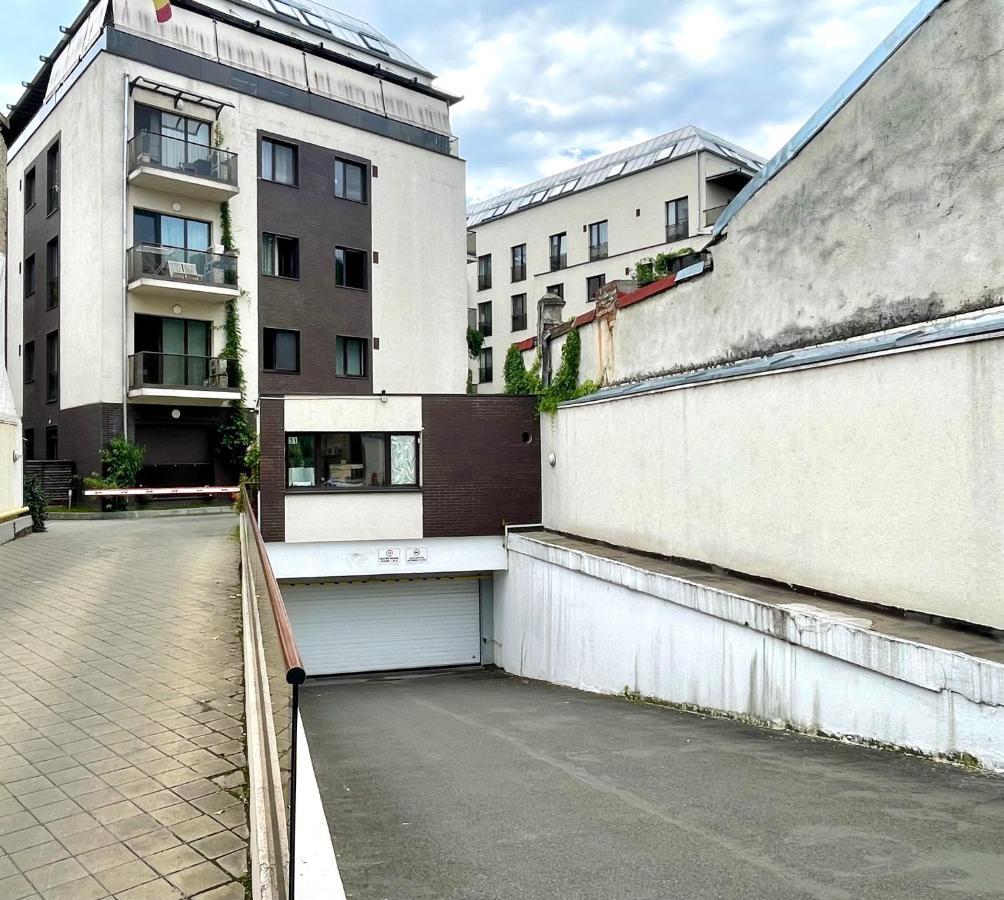 Green Corner Apartment Bucharest Exterior photo